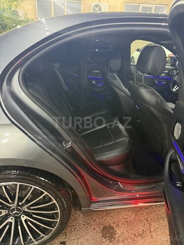 Mercedes E 220 d 2018, 169,000 km - 2.0 л - Bakı