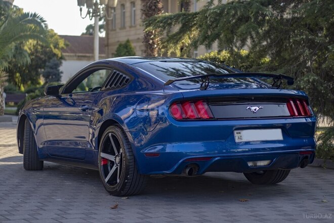 Ford Mustang 2017, 140,000 km - 2.3 l - Gəncə