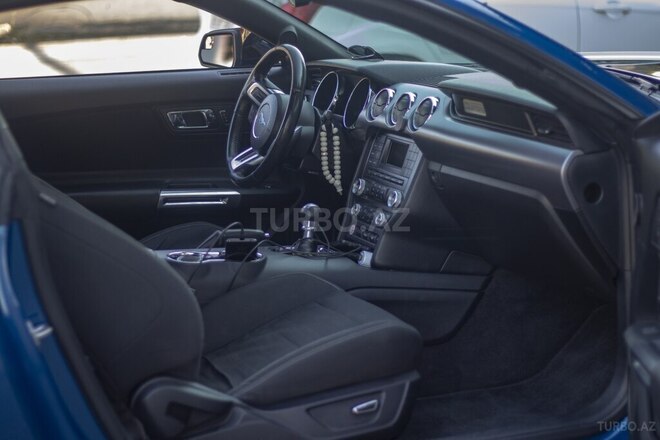 Ford Mustang 2017, 140,000 km - 2.3 l - Gəncə