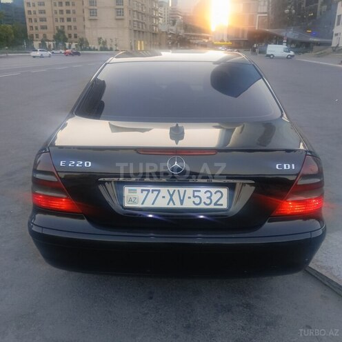 Mercedes E 220 2006, 386,000 km - 2.2 l - Bakı
