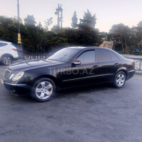 Mercedes E 220 2006, 386,000 km - 2.2 l - Bakı