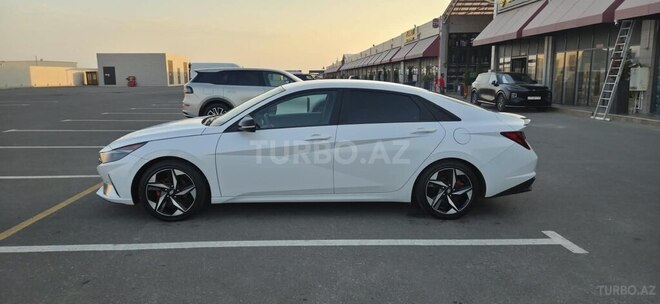 Hyundai Elantra 2021, 163,100 km - 2.0 l - Bakı