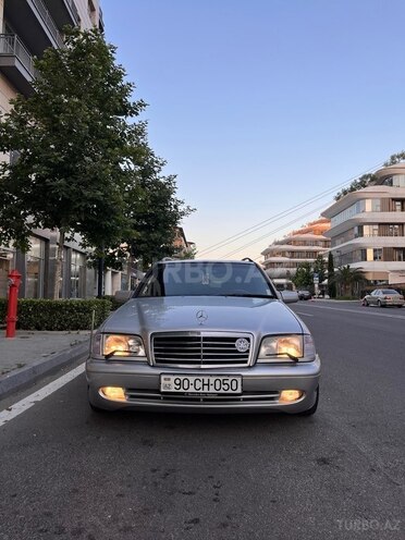 Mercedes C 180 1997, 452,000 km - 1.8 l - Bakı
