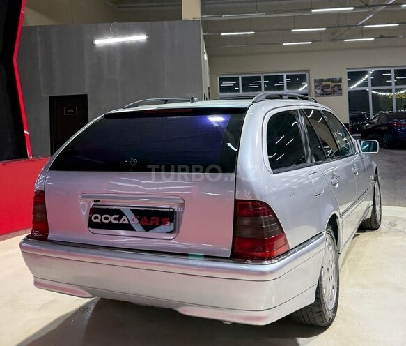 Mercedes C 220 2000, 450,000 km - 2.2 l - Sumqayıt
