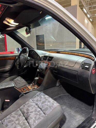 Mercedes C 220 2000, 450,000 km - 2.2 l - Sumqayıt