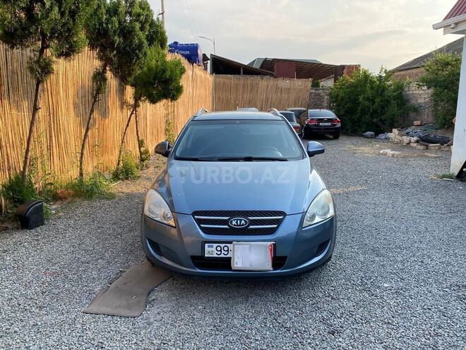 Kia  2008, 264,000 km - 1.4 l - Gəncə
