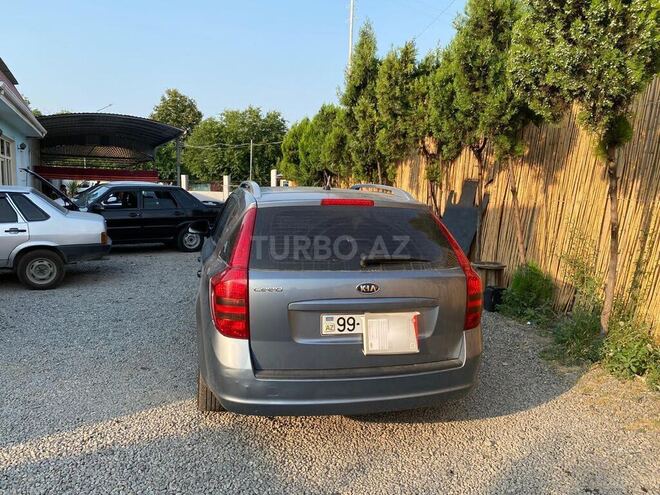 Kia  2008, 264,000 km - 1.4 l - Gəncə