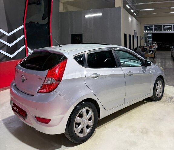 Hyundai Accent 2011, 222,444 km - 1.6 l - Sumqayıt
