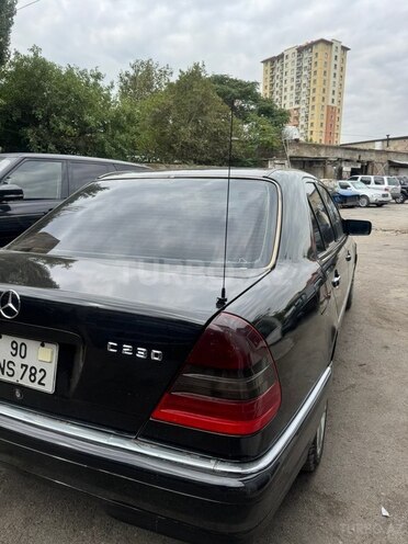 Mercedes C 230 1999, 235,900 km - 2.3 l - Bakı