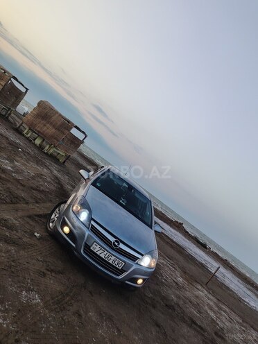 Opel Astra 2009, 359,000 km - 1.3 l - Bakı