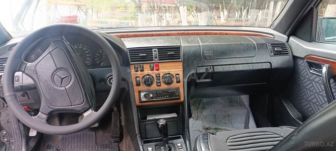 Mercedes C 180 1995, 374,742 km - 1.8 л - İsmayıllı