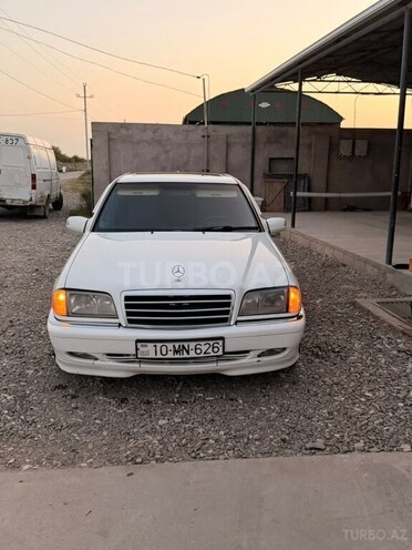 Mercedes C 230 1998, 563,270 km - 2.3 l - Sabirabad
