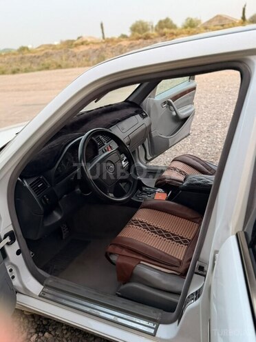 Mercedes C 230 1998, 563,270 km - 2.3 l - Sabirabad