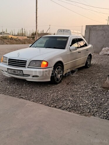 Mercedes C 230 1998, 563,270 km - 2.3 l - Sabirabad