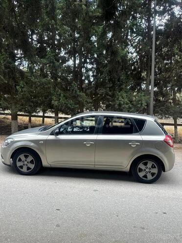 Kia Ceed 2010, 270,000 km - 1.6 l - Bakı
