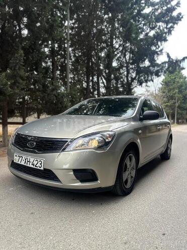 Kia Ceed 2010, 270,000 km - 1.6 l - Bakı