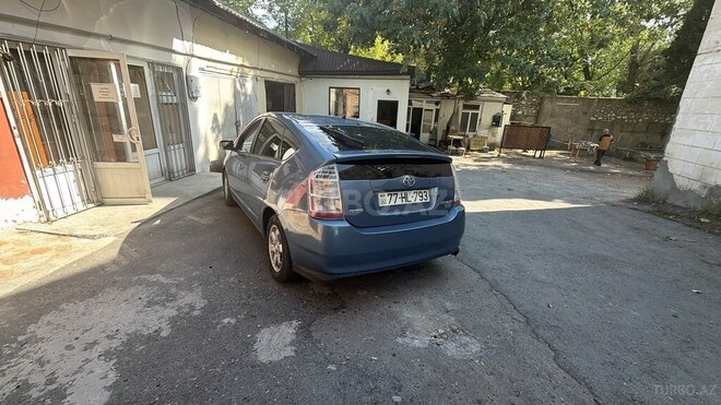 Toyota Prius 2006, 245,000 km - 1.5 л - Şəki
