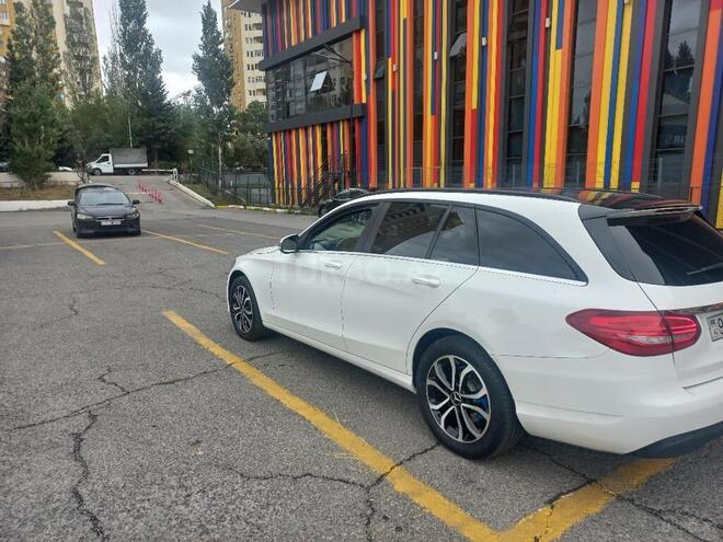 Mercedes C 200 d 2015, 204,000 km - 1.6 l - Bakı
