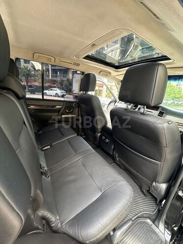 Mitsubishi Pajero 2014, 208,000 km - 3.8 л - Bakı