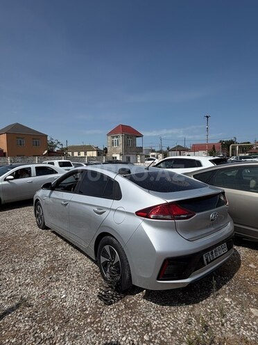 Hyundai IONIQ 2017, 170,000 km - 1.6 l - Bakı