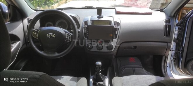 Kia  2007, 280,000 km - 1.6 l - Qobustan