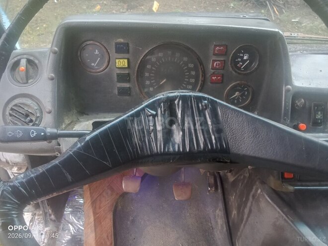 Mercedes 208 D 1993, 154,584 km - 2.3 л - Astara