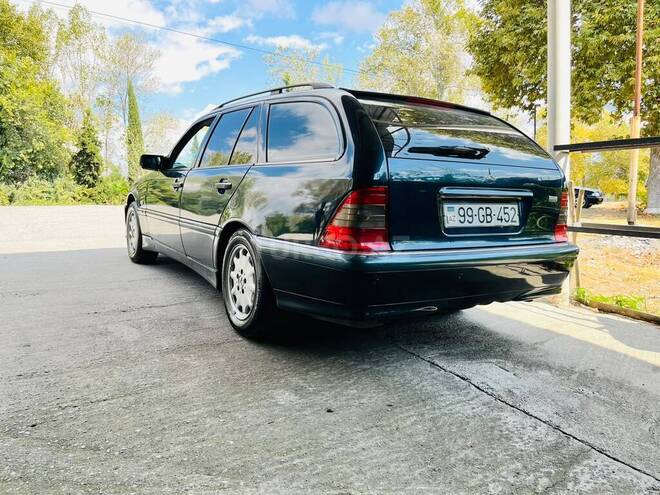 Mercedes C 240 1998, 355,500 km - 2.4 l - Göyçay