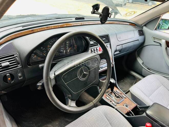 Mercedes C 240 1998, 355,500 km - 2.4 l - Göyçay