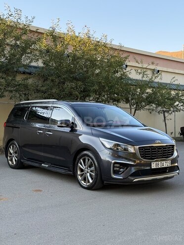 Kia Carnival 2018, 274,000 km - 2.2 l - Göyçay