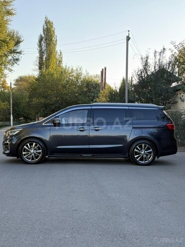 Kia Carnival 2018, 274,000 km - 2.2 l - Göyçay