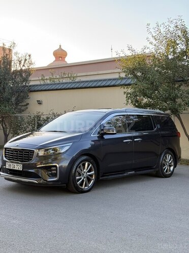 Kia Carnival 2018, 274,000 km - 2.2 l - Göyçay