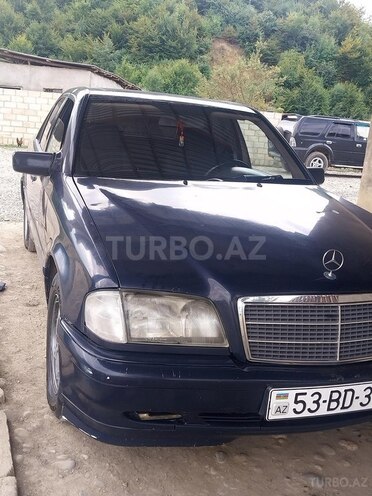Mercedes C 180 1993, 543,545 km - 1.8 l - Quba