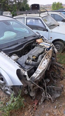Opel Astra 2010, 260,000 km - 1.7 l - Bakı