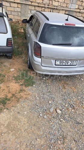 Opel Astra 2010, 260,000 km - 1.7 l - Bakı