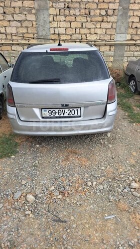Opel Astra 2010, 260,000 km - 1.7 l - Bakı
