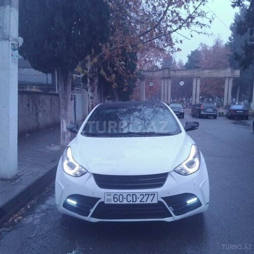 Hyundai Avante 2015, 237,000 km - 1.6 л - Tovuz