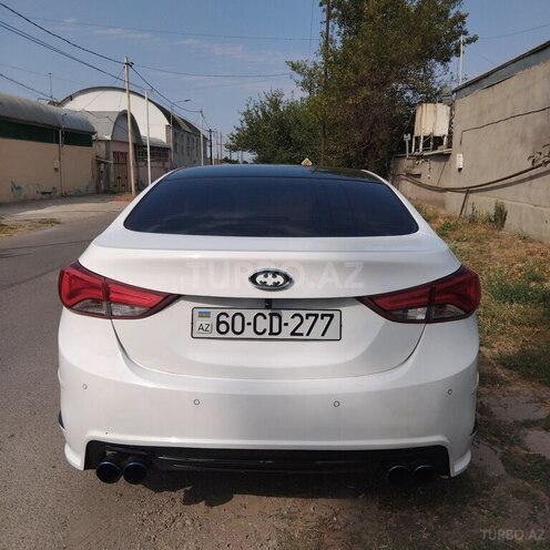 Hyundai Avante 2015, 237,000 km - 1.6 л - Tovuz