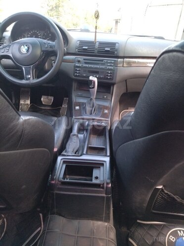 BMW 320 1998, 380,000 km - 2.5 l - Quba