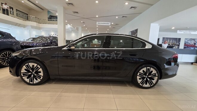 BMW 520 2025, 0 km - 2.0 л - Bakı