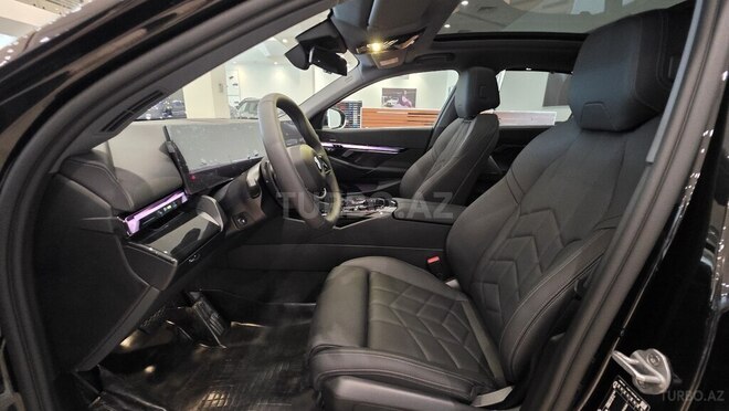 BMW 520 2025, 0 km - 2.0 л - Bakı