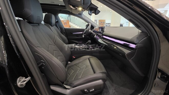 BMW 520 2025, 0 km - 2.0 л - Bakı