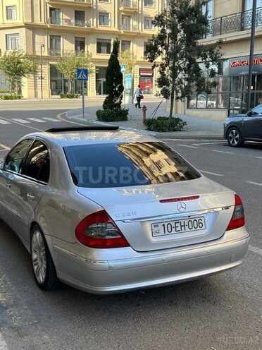 Mercedes E 220 2007, 287,000 km - 2.2 l - Bakı