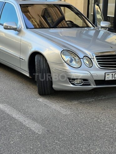 Mercedes E 220 2007, 287,000 km - 2.2 l - Bakı