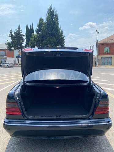 Mercedes E 240 1999, 430,027 km - 2.6 л - Lənkəran