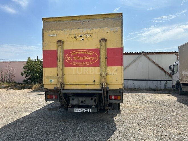 Mercedes Atego 1528 2000, 300,000 km - 6.4 l - Bakı