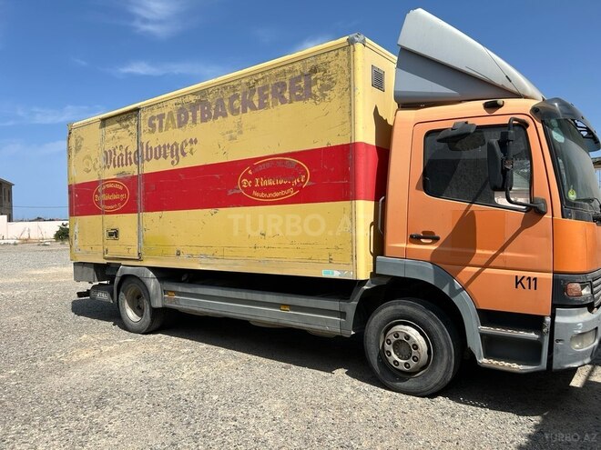 Mercedes Atego 1528 2000, 300,000 km - 6.4 l - Bakı