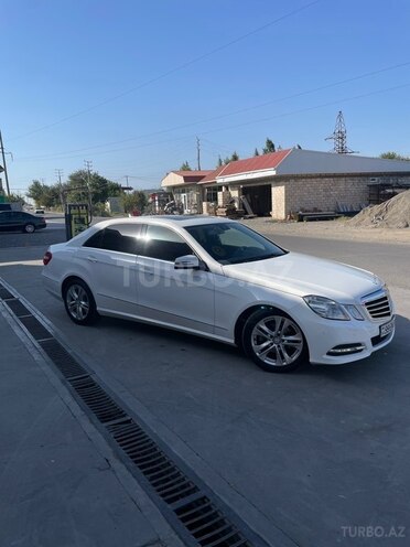 Mercedes E 200 2013, 135,700 km - 1.8 l - Bakı