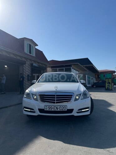 Mercedes E 200 2013, 135,700 km - 1.8 l - Bakı