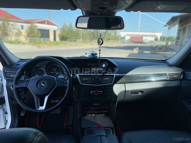 Mercedes E 200 2013, 135,700 km - 1.8 l - Bakı