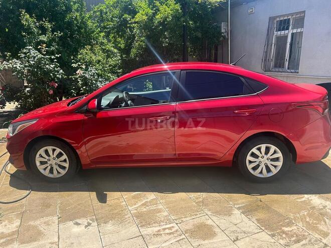 Hyundai Accent 2019, 135,539 km - 1.6 л - Bakı
